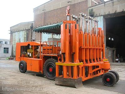 水泥路多錘頭破碎機價格碎石化技術江西撫州上饒鷹潭九江南昌宜春濰坊萬潔